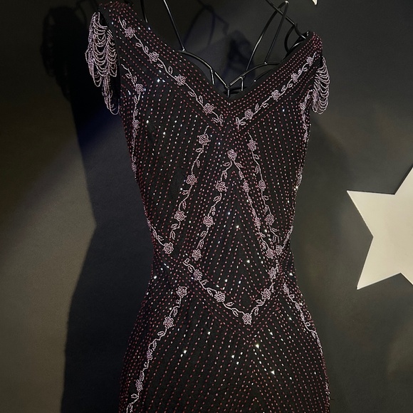 Cache beautiful beaded dress - Picture 3 of 8